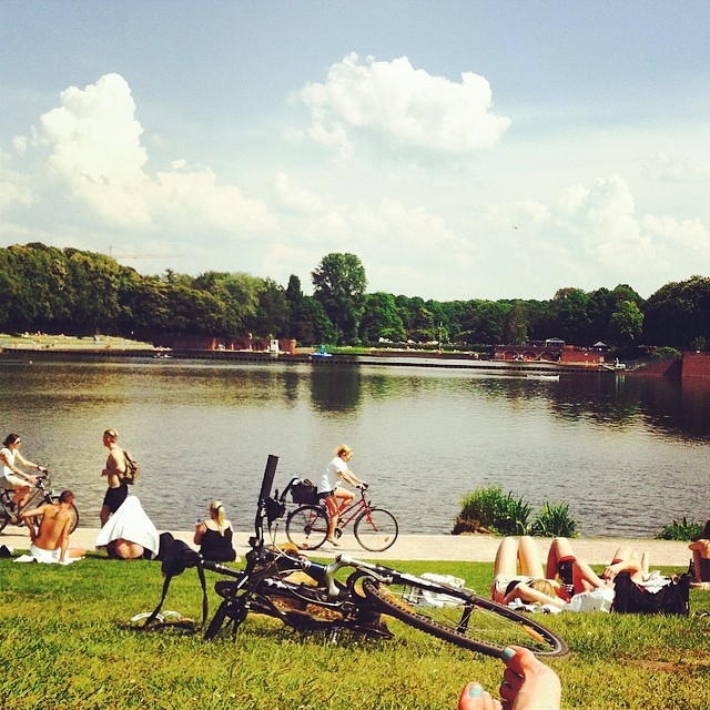 Mittwoch ★ 23. Juli – Freizeit-Tipp: Naturbad Stadtparksee – Einfach mal im Grünen blau machen!