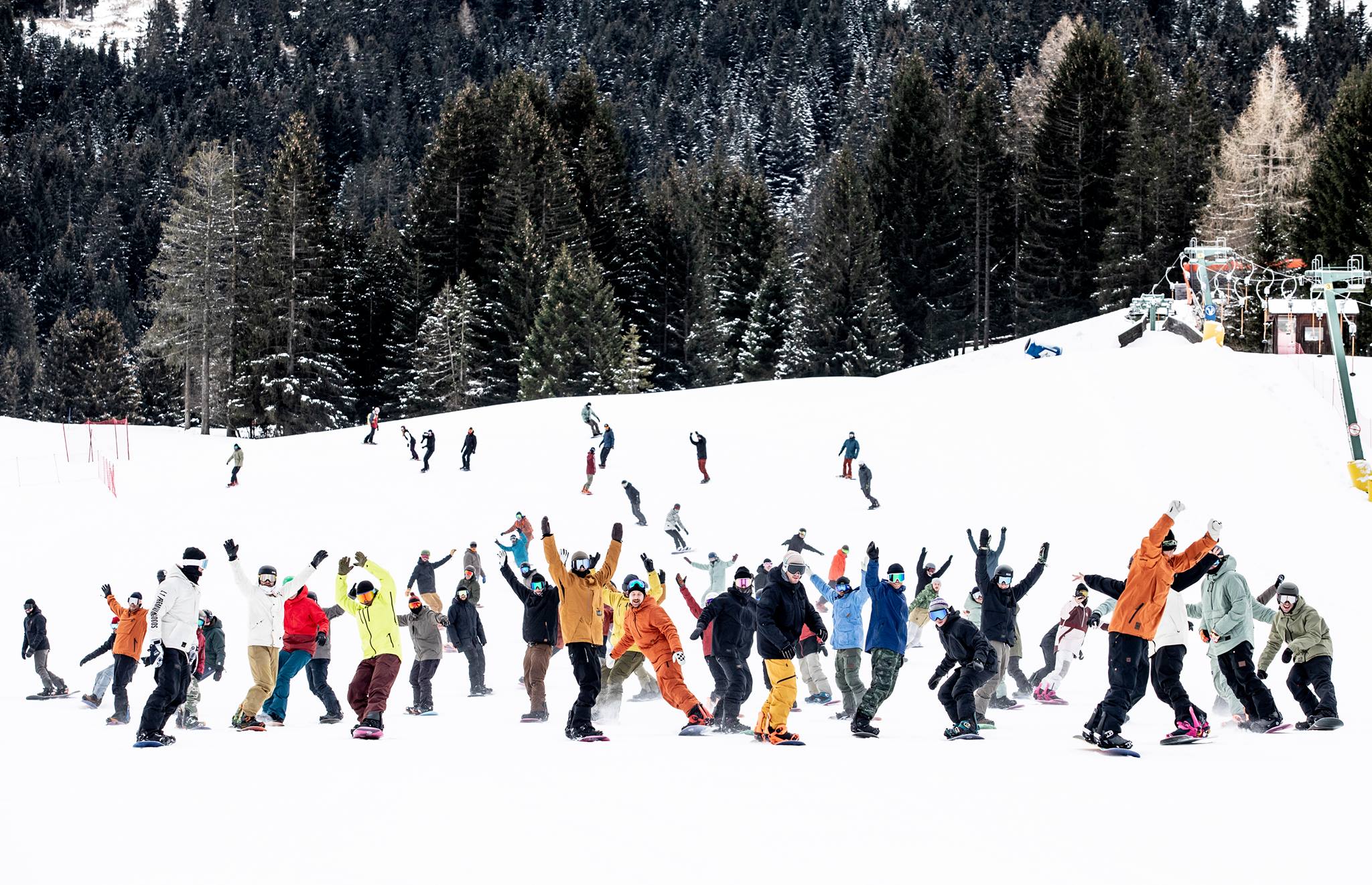 Das Nitro Snowboards Team schaltet mit dir auf „Offline“.